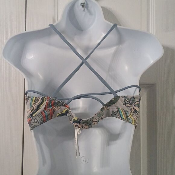 Victoria's  Secret Victoria Sport floral print sports bra Sz L EUC - Picture 4 of 6